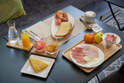 Hotel Iriguibel Huarte Pamplona 10 Hotel Iriguibel Huarte Pamplona 10