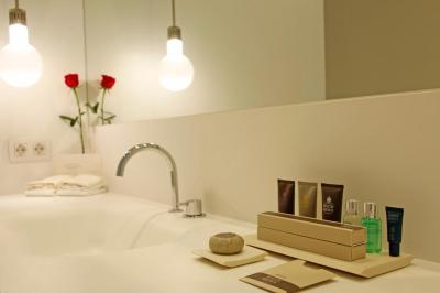Hotel Mercer Sevilla 5 GL 7 Hotel Mercer Sevilla 5 GL 7