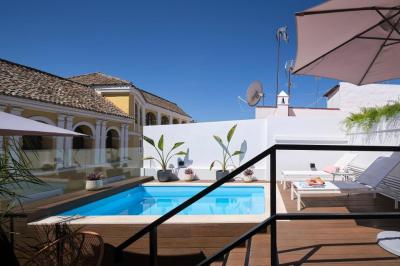 Hotel Sweet Sevilla Suites 7 Hotel Sweet Sevilla Suites 7