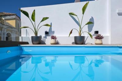Hotel Sweet Sevilla Suites 3 Hotel Sweet Sevilla Suites 3