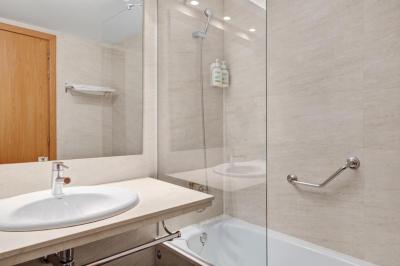 B&B HOTEL Tarragona Valls 6 B&B HOTEL Tarragona Valls 6