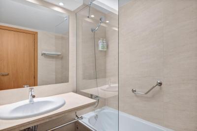 B&B HOTEL Tarragona Valls 4 B&B HOTEL Tarragona Valls 4