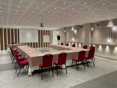 Felix Hotel Valls 4 Felix Hotel Valls 4