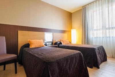 Hotel Ciudad de Alcañiz 2 Hotel Ciudad de Alcañiz 2