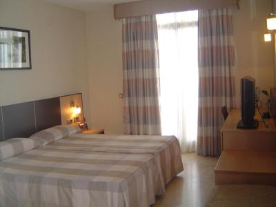 Hotel Flamingo L'Ampolla 7 Hotel Flamingo L'Ampolla 7