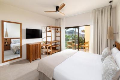 Playa Surf CBbC Hotel 8 Playa Surf CBbC Hotel 8