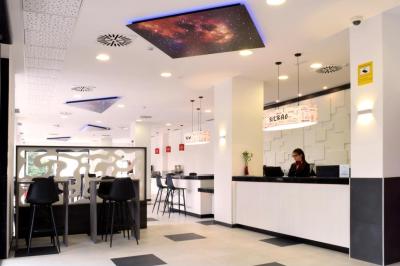 Hotel New Bilbao Airport 2 Hotel New Bilbao Airport 2
