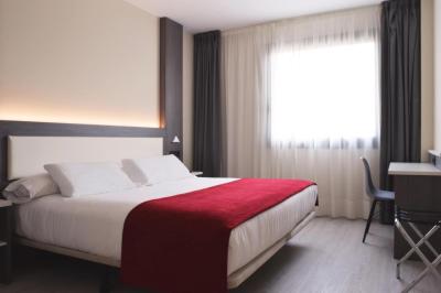 Hotel New Bilbao Airport 6 Hotel New Bilbao Airport 6