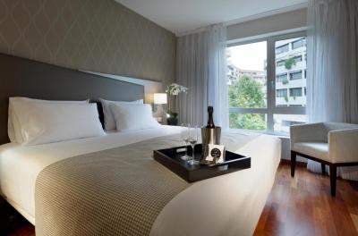Hotel Exe Zaragoza WTC 4 Hotel Exe Zaragoza WTC 4