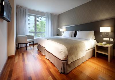 Hotel Exe Zaragoza WTC 9 Hotel Exe Zaragoza WTC 9
