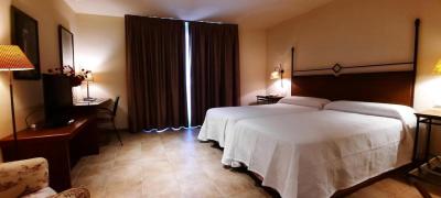 Hotel Sant Jordi Montbrió del Camp 8 Hotel Sant Jordi Montbrió del Camp 8