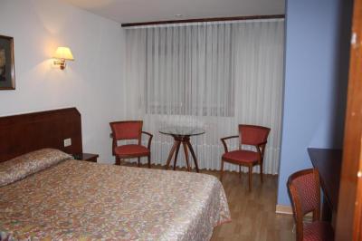 Hotel Unzaga Plaza 8 Hotel Unzaga Plaza 8