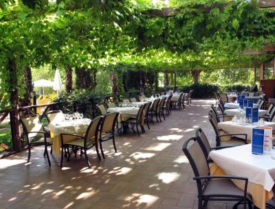 Hotel Ohtels Vil·la Romana 5 Hotel Ohtels Vil·la Romana 5