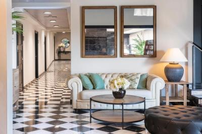 Salles Hotel Aeroport de Girona 7 Salles Hotel Aeroport de Girona 7