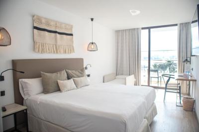 Hotel Sa Clau by Mambo 9 Hotel Sa Clau by Mambo 9