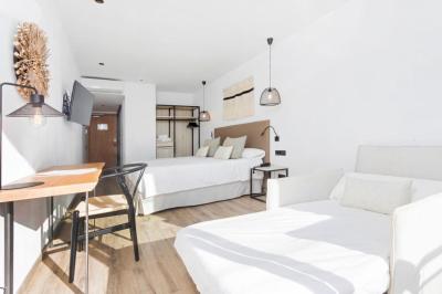 Hotel Sa Clau by Mambo 6 Hotel Sa Clau by Mambo 6