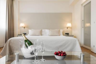 Aparthotel Mariano Cubi Barcelona 3 Aparthotel Mariano Cubi Barcelona 3