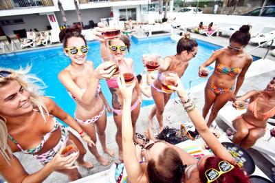 Ryans Ibiza Apartments 10 Ryans Ibiza Apartments 10