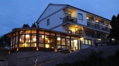 Hotel & Apartamentos Cons da Garda 10 Hotel & Apartamentos Cons da Garda 10
