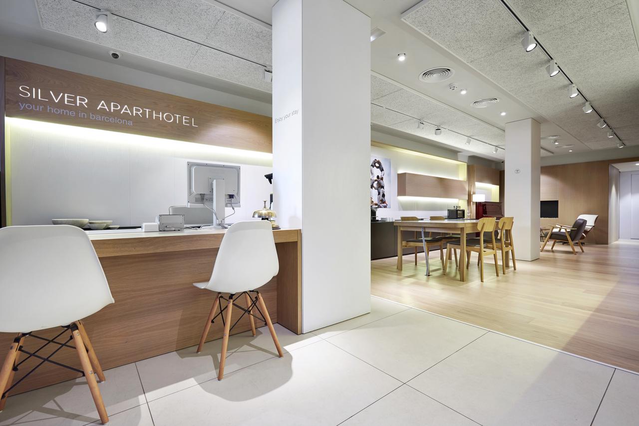 Aparthotel Silver - Barcelona - Hotel WebSite