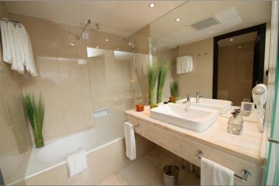Pestana Madeira Beach Club 5 Pestana Madeira Beach Club 5
