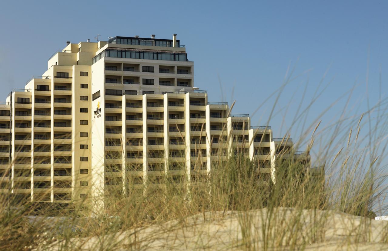 Yellow Praia Monte Gordo in Algarve - Book on Hotels.com