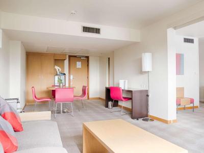 Novotel Avignon Nord 6 Novotel Avignon Nord 6