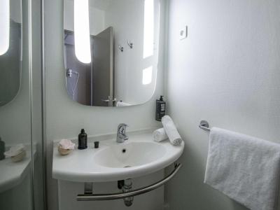 ibis Cannes Plage La Bocca 8 ibis Cannes Plage La Bocca 8