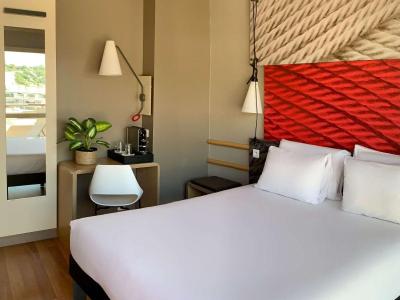 ibis Cannes Plage La Bocca 6 ibis Cannes Plage La Bocca 6