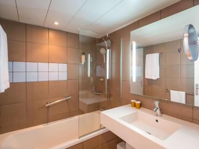 Mercure Cannes Mandelieu 9 Mercure Cannes Mandelieu 9