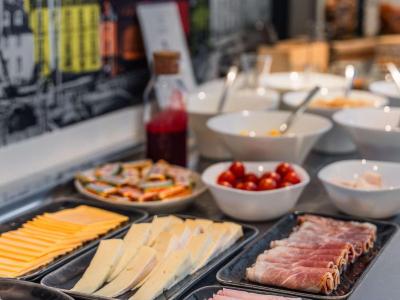 ibis Styles Vannes Gare Centre 4 ibis Styles Vannes Gare Centre 4
