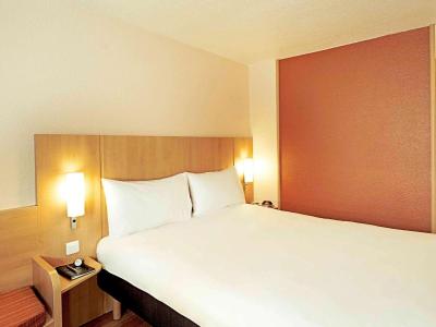 ibis Nantes Centre Tour Bretagne 3 ibis Nantes Centre Tour Bretagne 3