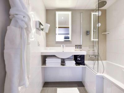 Novotel La Rochelle Centre 8 Novotel La Rochelle Centre 8