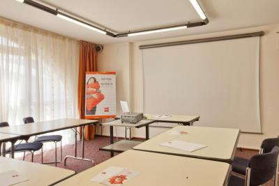 ibis Poitiers Centre 5 ibis Poitiers Centre 5