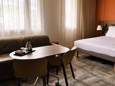 Novotel Suites Clermont Ferrand Polydome 5 Novotel Suites Clermont Ferrand Polydome 5