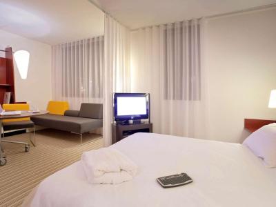 Novotel Suites Lille Europe 8 Novotel Suites Lille Europe 8