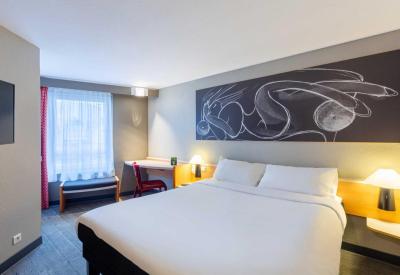 B&B HOTEL Orléans Centre Foch 3 B&B HOTEL Orléans Centre Foch 3