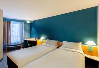 B&B HOTEL Orléans Centre Foch 4 B&B HOTEL Orléans Centre Foch 4