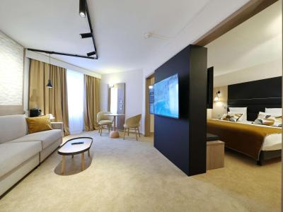Mercure Grenoble Centre Porte des Alpes 5 Mercure Grenoble Centre Porte des Alpes 5