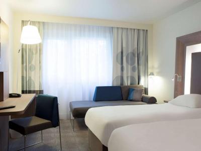 Novotel Amboise 9 Novotel Amboise 9