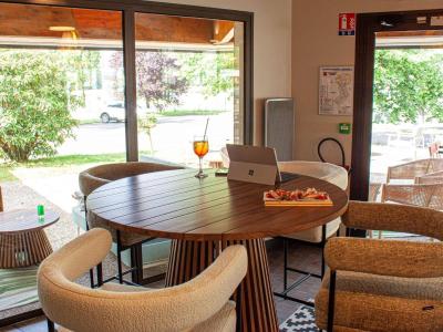 ibis Amboise Hotel 9 ibis Amboise Hotel 9