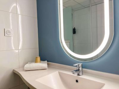 ibis Nîmes Ouest 10 ibis Nîmes Ouest 10