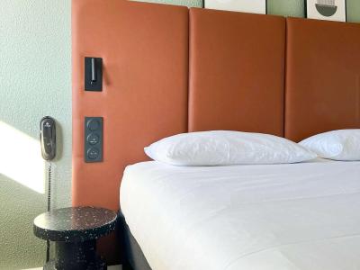 ibis Nîmes Ouest 7 ibis Nîmes Ouest 7