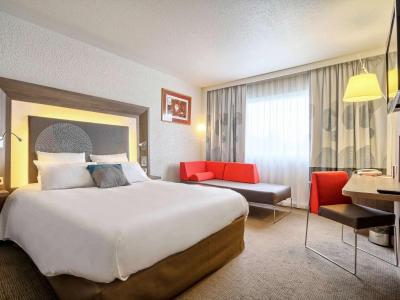 Novotel Chartres 9 Novotel Chartres 9