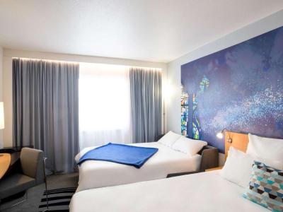 Novotel Chartres 7 Novotel Chartres 7