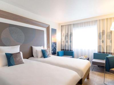 Novotel Chartres 6 Novotel Chartres 6
