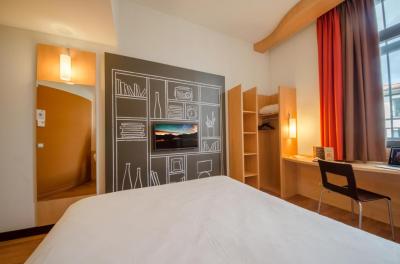 Ibis Sarlat Centre Hotel Sarlat la Canéda 2 Ibis Sarlat Centre Hotel Sarlat la Canéda 2