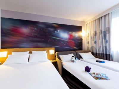 Novotel Limoges Le Lac 3 Novotel Limoges Le Lac 3
