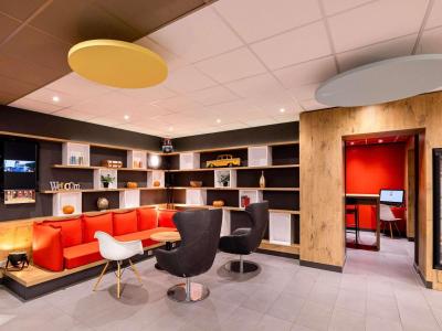 ibis Bordeaux Centre Meriadeck 2 ibis Bordeaux Centre Meriadeck 2