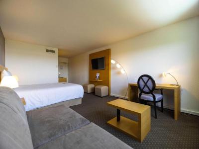 Mercure Bordeaux Lac 10 Mercure Bordeaux Lac 10